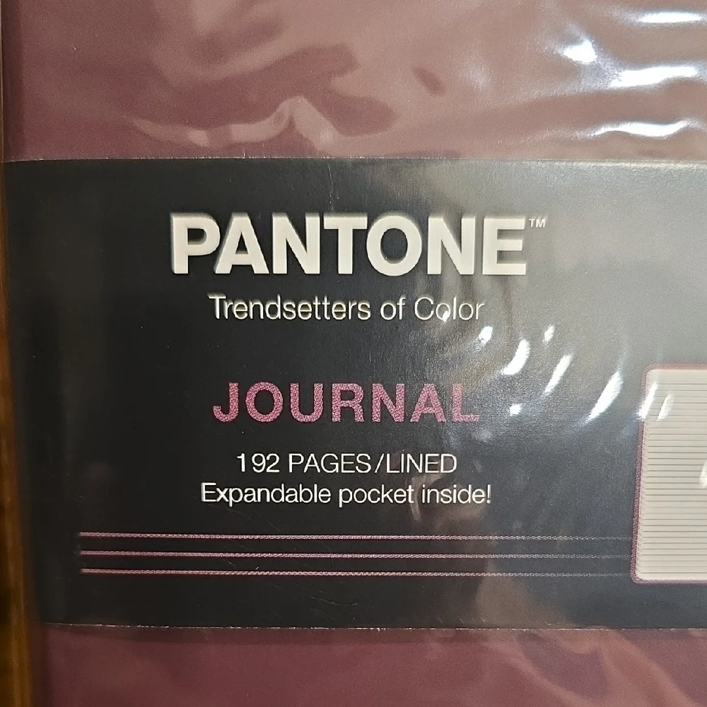 Pantone Purple Trendsetters Journal
